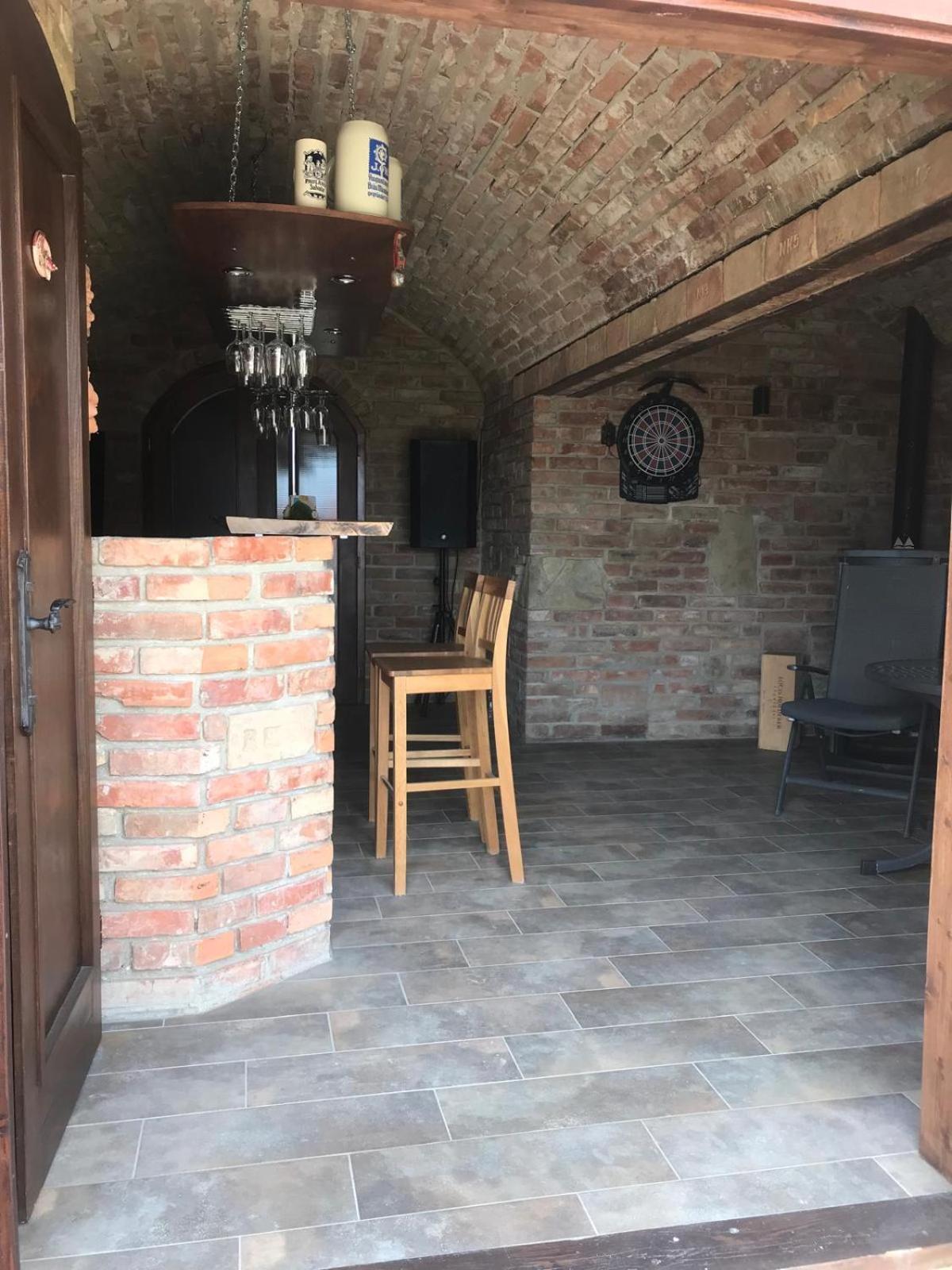 Sr Homestay Milovice (South Moravian)